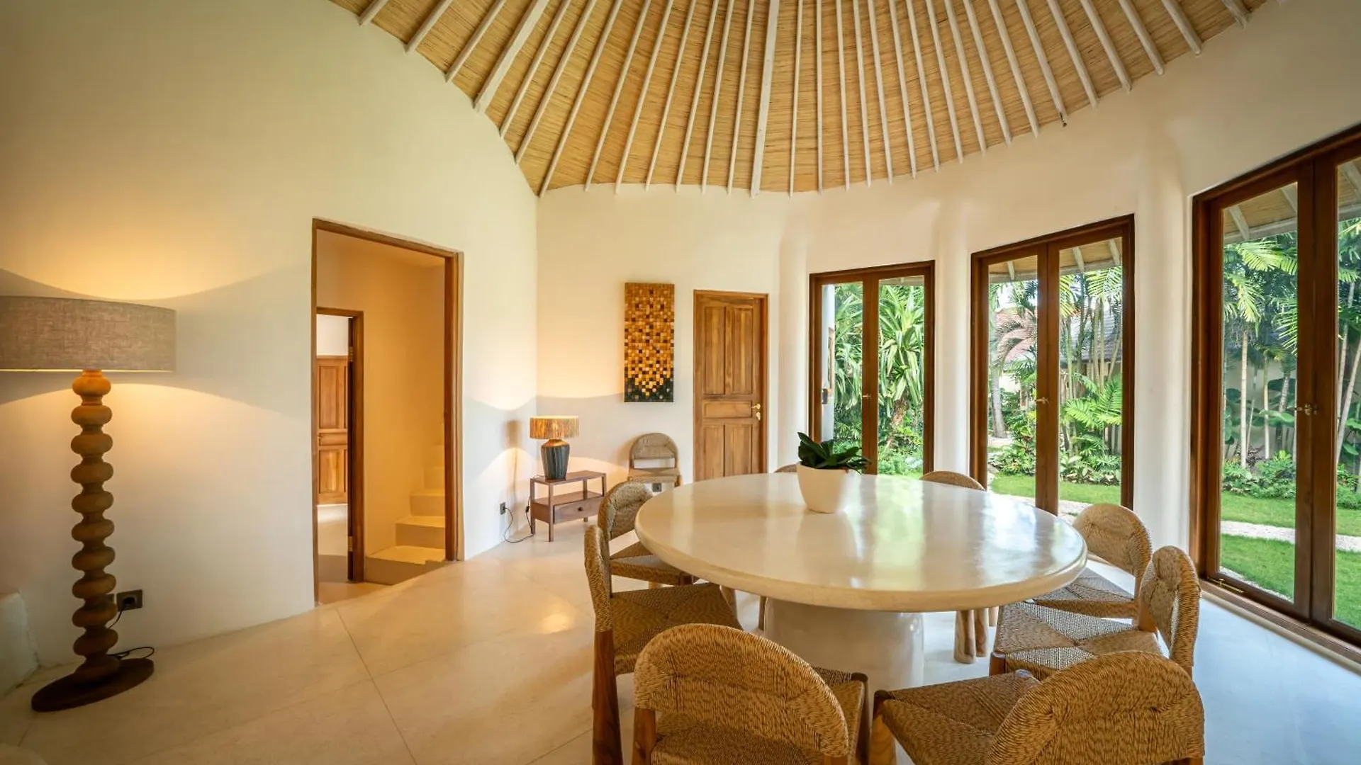 Villa Meraki, 6Br, Incl Breakfast, Heart Of Seminyak, Walking Distance To Restaurants, Bars And Shops, Tropical Garden 印尼