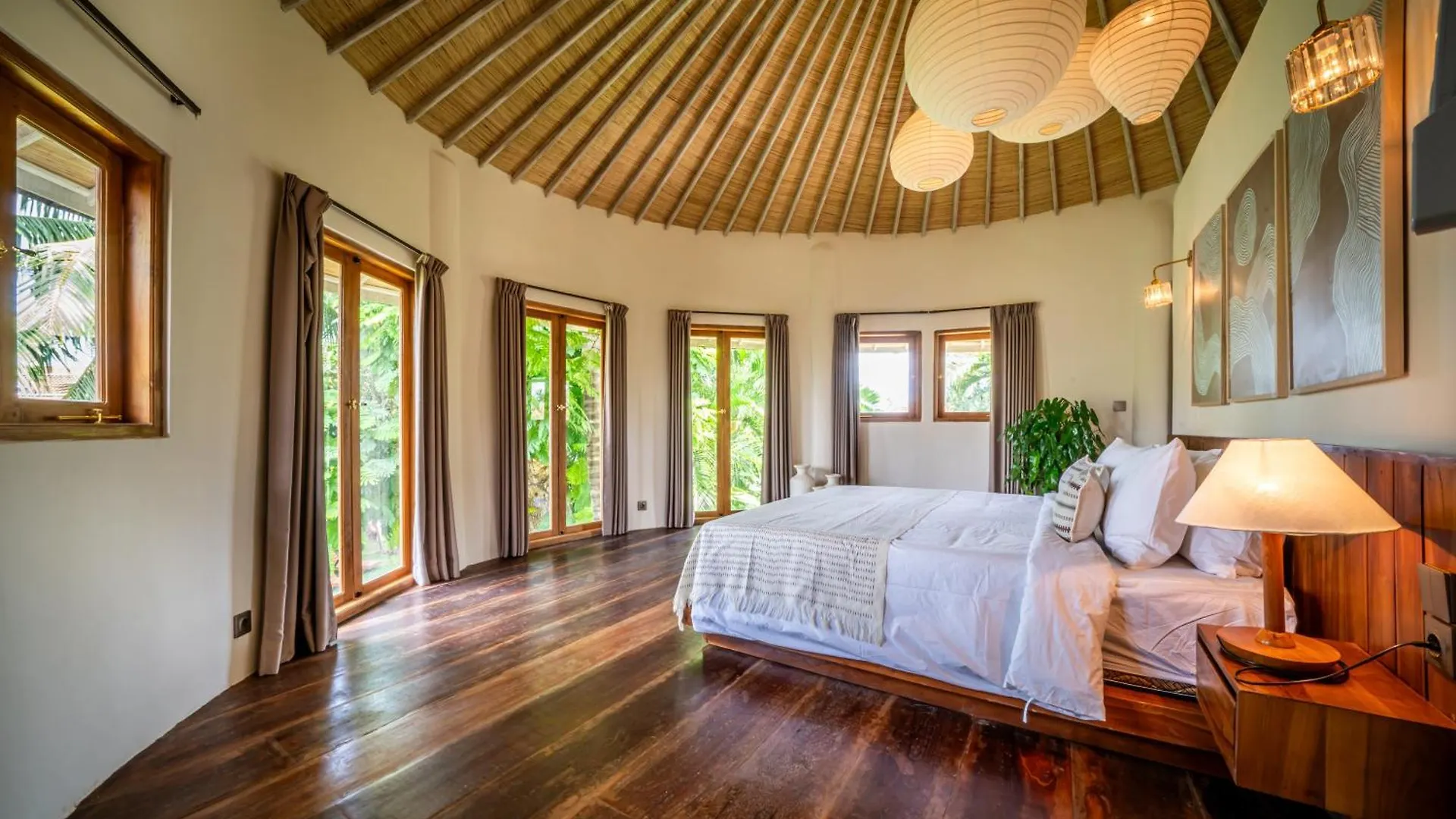 Villa Meraki, 6Br, Incl Breakfast, Heart Of Seminyak, Walking Distance To Restaurants, Bars And Shops, Tropical Garden Indonesia