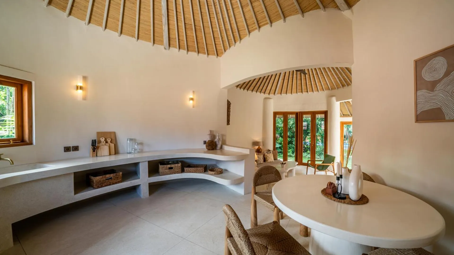 Villa Meraki, 6Br, Incl Breakfast, Heart Of Seminyak, Walking Distance To Restaurants, Bars And Shops, Tropical Garden Seminyak (Bali)